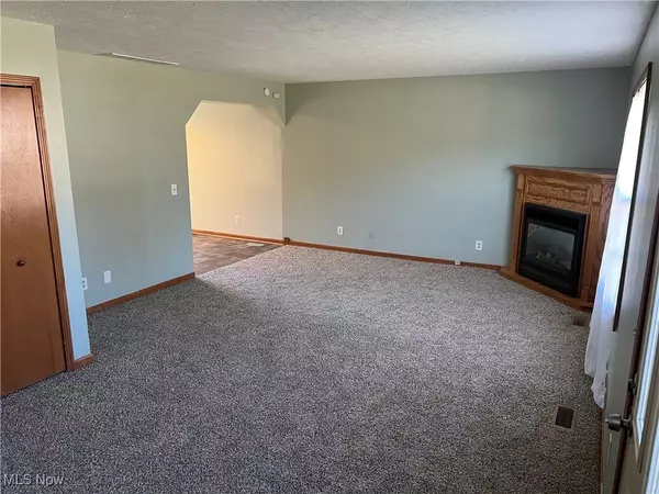 Wickliffe, OH 44092,1834 Robindale ST