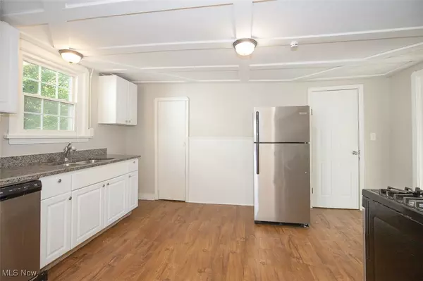 Cleveland, OH 44102,1845 W 48th ST