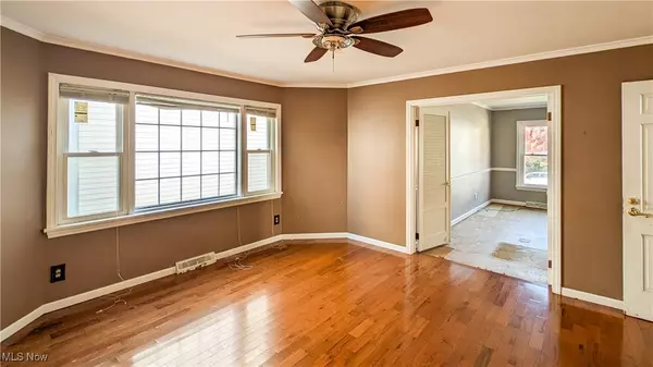 Sandusky, OH 44870,912 Central AVE