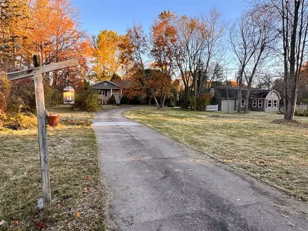 Youngstown, OH 44512,712 Mcclurg RD