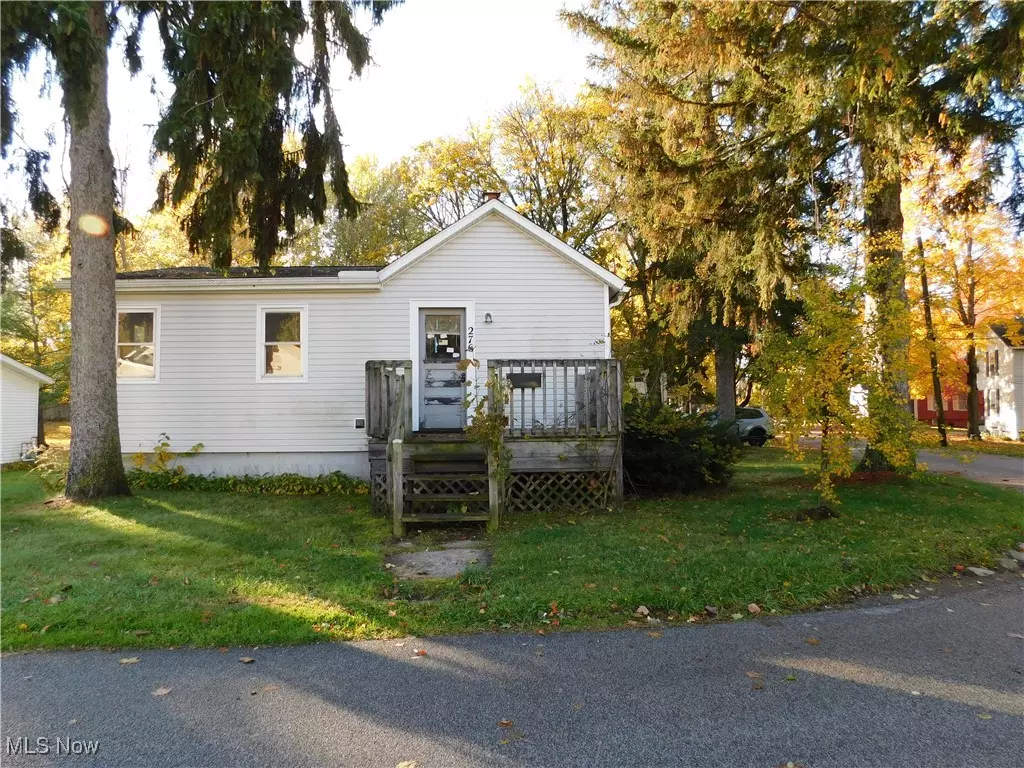 Geneva, OH 44041,276 Beach ST