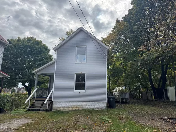 248 Arch ST, Akron, OH 44304