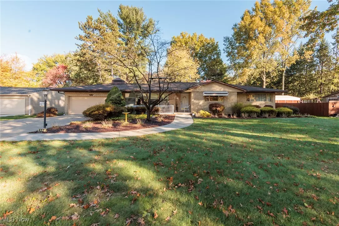 Tallmadge, OH 44278,427 Perry RD