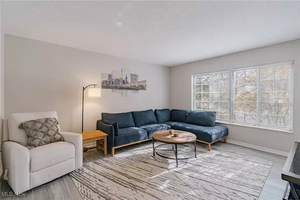 Twinsburg, OH 44087,10375 W Cobblestone LN #2