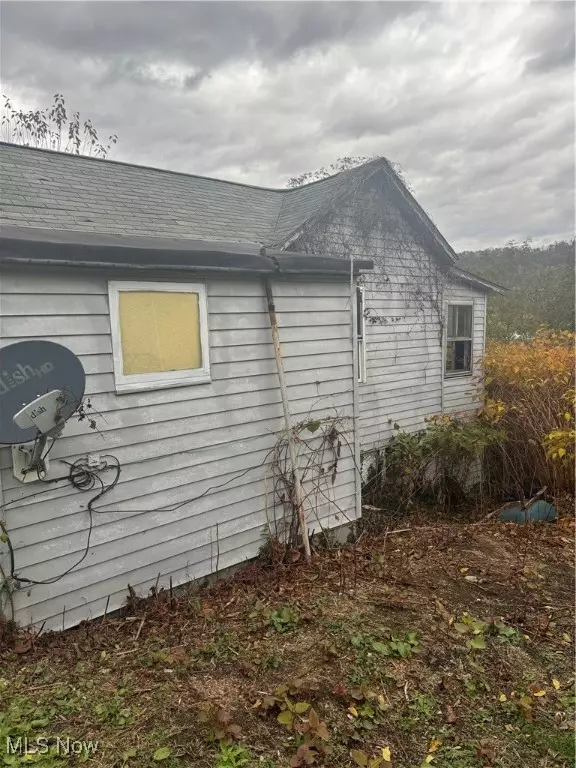 Powhatan Point, OH 43942,110 Cove DR