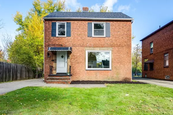 South Euclid, OH 44121,4015 Bayard