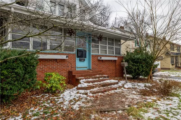 Warren, OH 44483,222 Central Parkway AVE SE