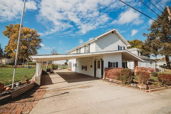 806 Hamilton ST, Parkersburg, WV 26101