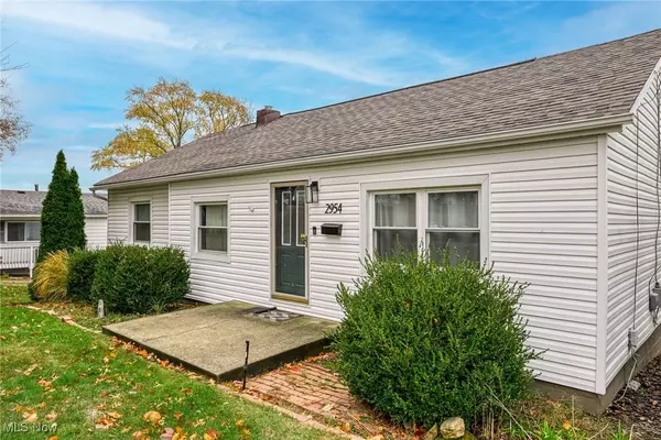 Akron, OH 44312,2954 Morrison ST