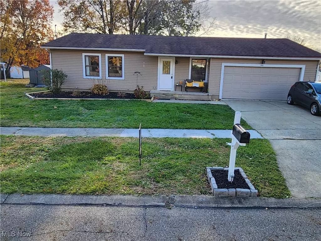 Newton Falls, OH 44444,998 Woodglen AVE