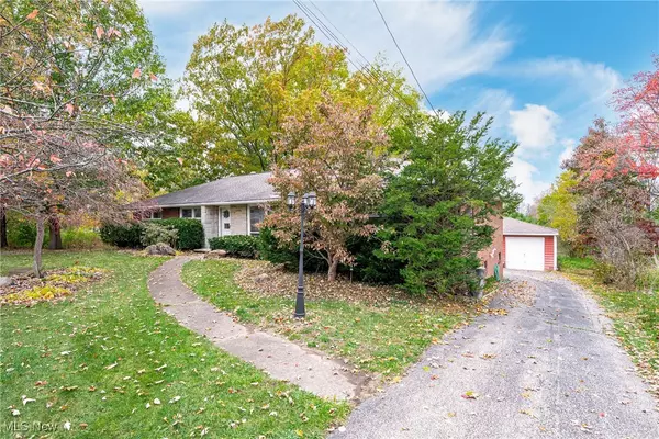 Avon, OH 44011,38850 Detroit RD