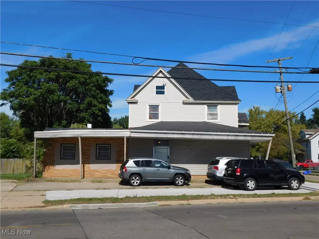 Canton, OH 44705,3421 Mahoning RD NE