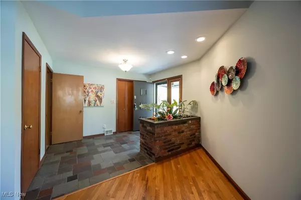 Cleveland Heights, OH 44118,1301 Forest Hills BLVD