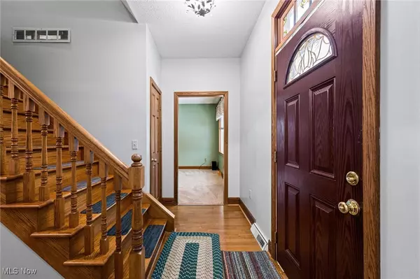 Chardon, OH 44024,8560 Willow LN