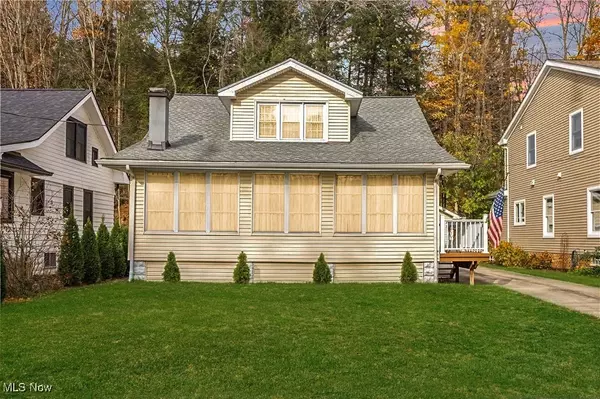 Chagrin Falls, OH 44022,288 Miles RD