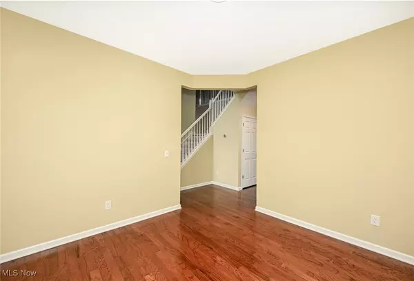 Aurora, OH 44202,3784 Firethorn DR