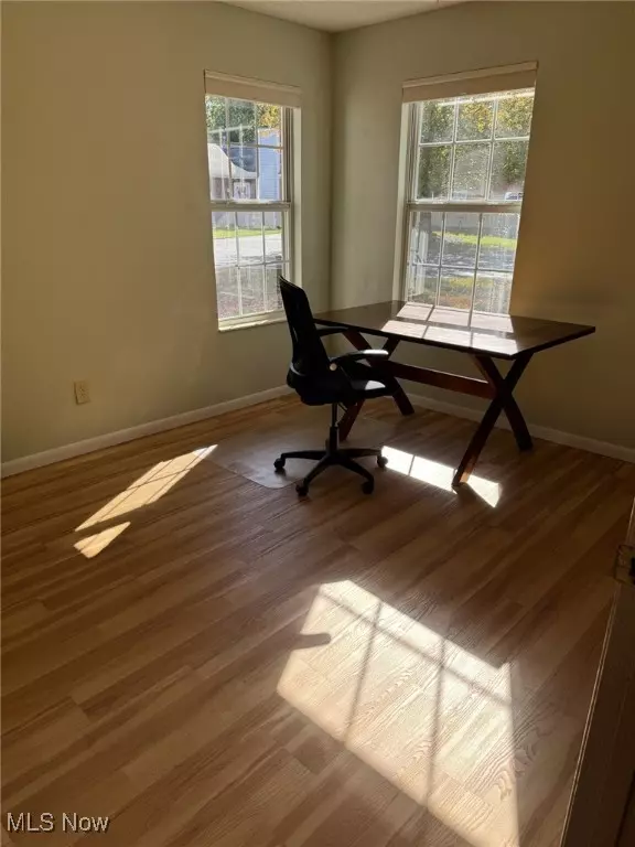 Canfield, OH 44406,30 Newton Square DR #1