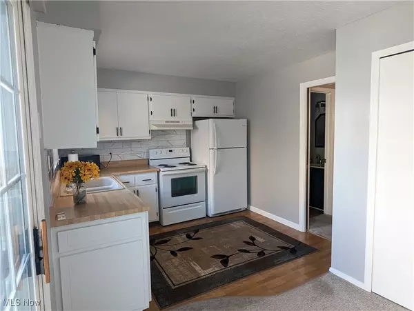 Fairview Park, OH 44126,19640 Lorain RD