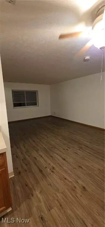 North Olmsted, OH 44070,25735 Lorain RD #219