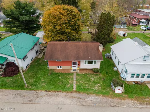 Coshocton, OH 43812,527 N 16th ST