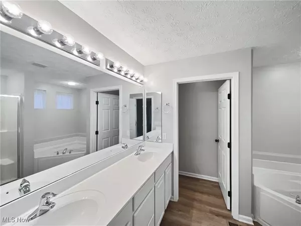 Medina, OH 44256,5833 Furlong DR