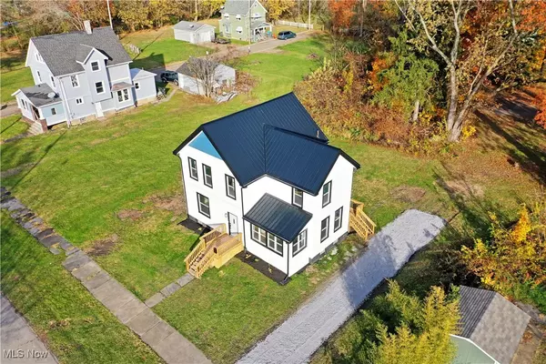 Warren, OH 44483,632 Mercer AVE NE