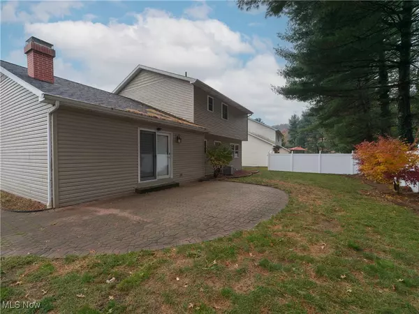 Dover, OH 44622,130 Pinedale DR