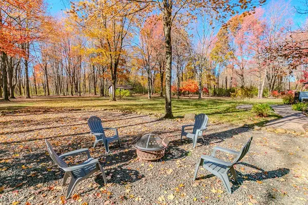 Gates Mills, OH 44040,1874 Cottesworth LN