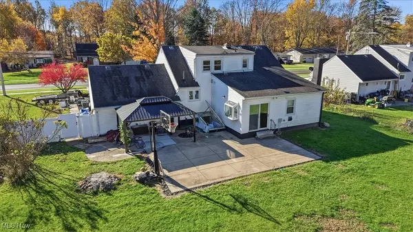 Grafton, OH 44044,1090 Novak RD