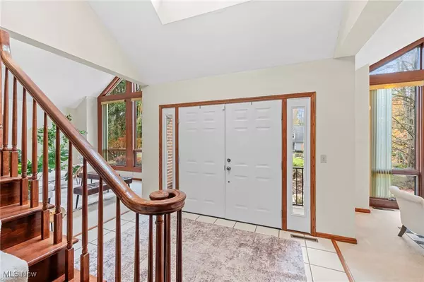 Hudson, OH 44236,2355 Brafferton AVE