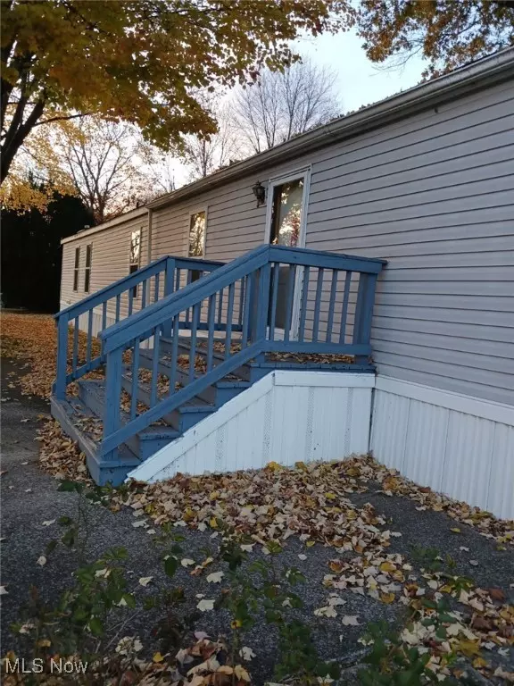 Ravenna, OH 44266,7269 Salem TRL