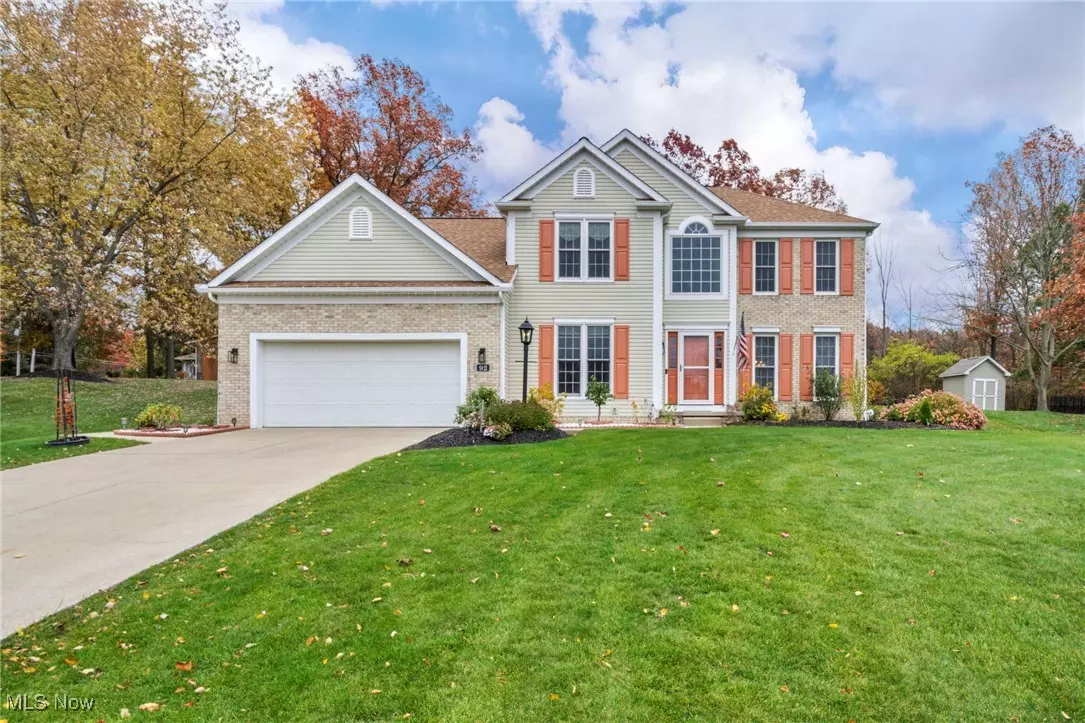 Cuyahoga Falls, OH 44223,92 Ravenshollow DR