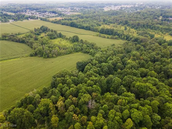 Poland, OH 44514,3810 Center RD