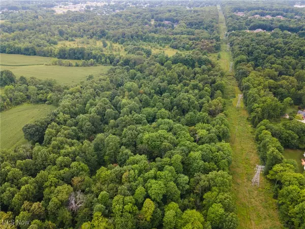 Poland, OH 44514,3810 Center RD