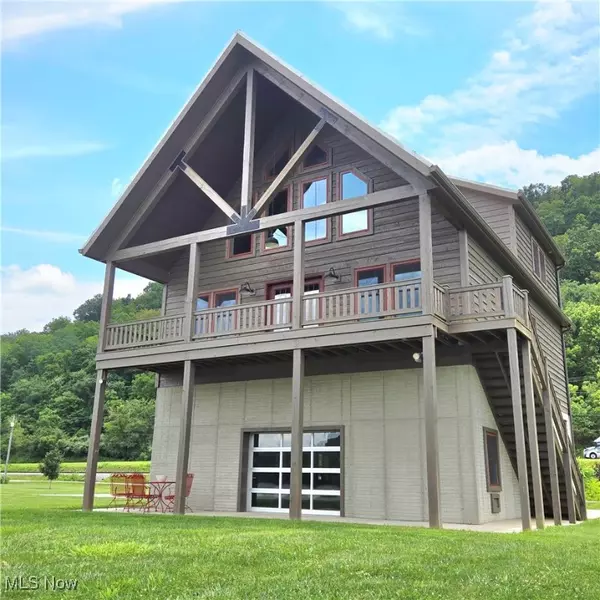 146 S. River Rail LN, St Marys, WV 26170