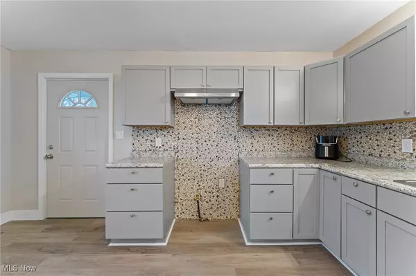 Campbell, OH 44405,103 Gladstone ST