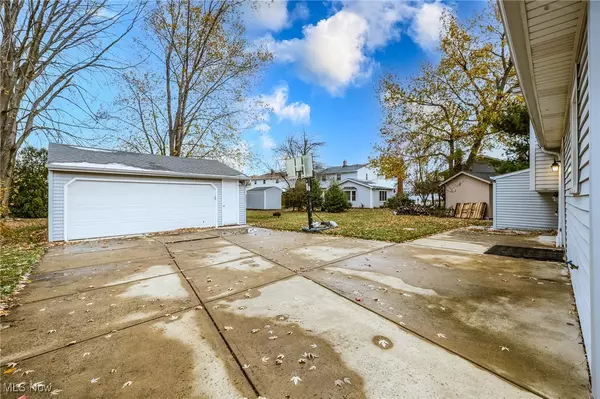 Eastlake, OH 44095,931 Eastlake DR