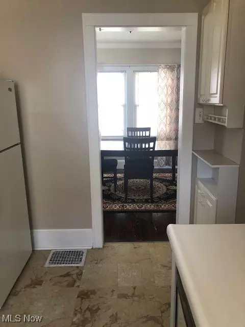 Ashland, OH 44805,914 Chestnut ST