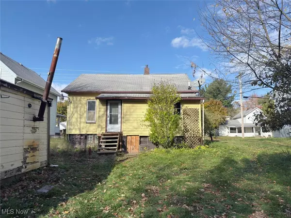 Wadsworth, OH 44281,201 Water ST