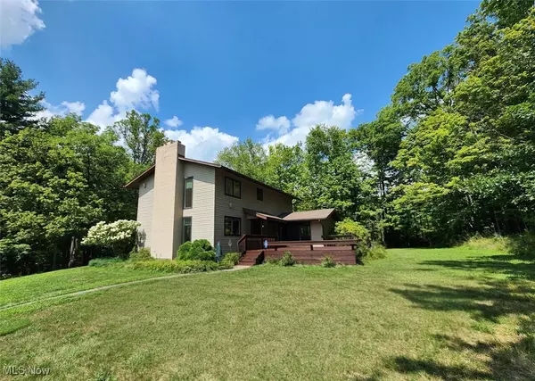 Akron, OH 44333,2917 W Bath RD