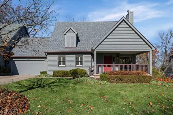 Brecksville, OH 44141,9097 Woodcrest DR