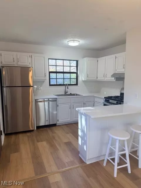 Cuyahoga Falls, OH 44221,1251 Bailey RD