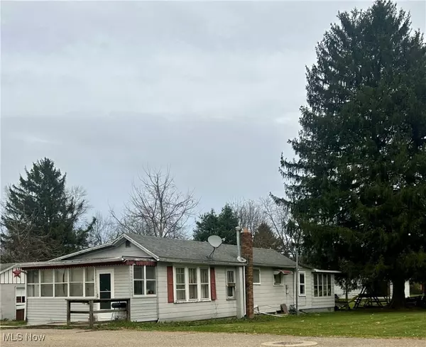 146 West ST, Roseville, OH 43777