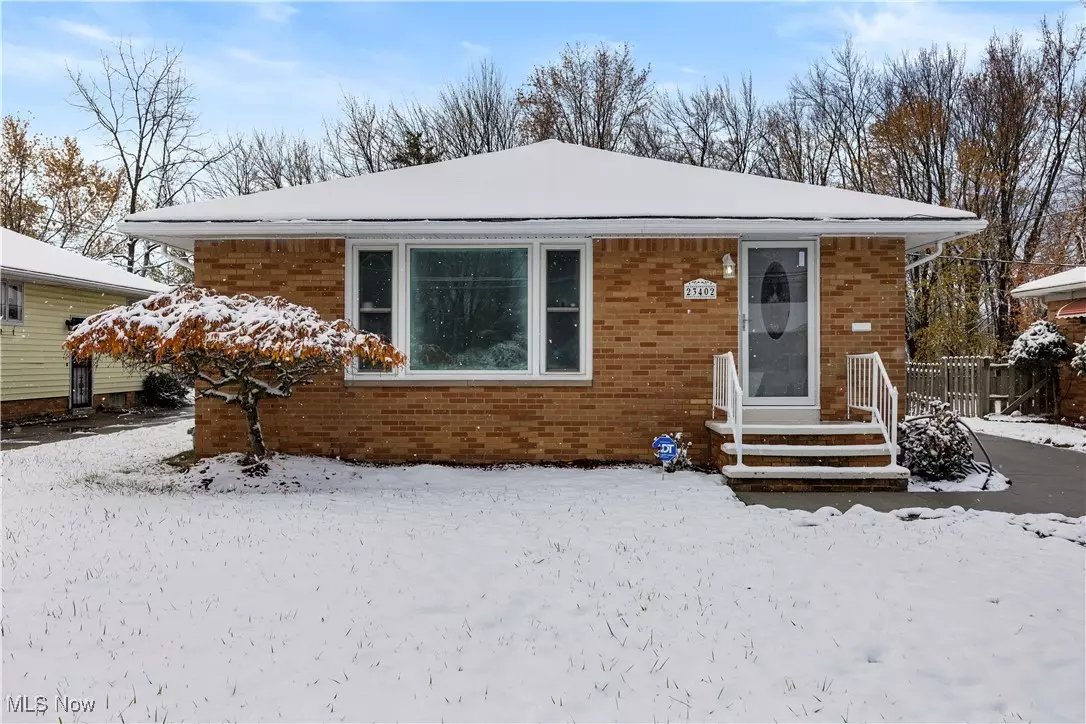 Warrensville Heights, OH 44128,23402 Vera ST