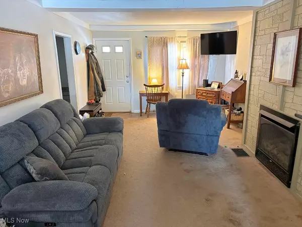 Lyndhurst, OH 44124,5112 Haverford DR