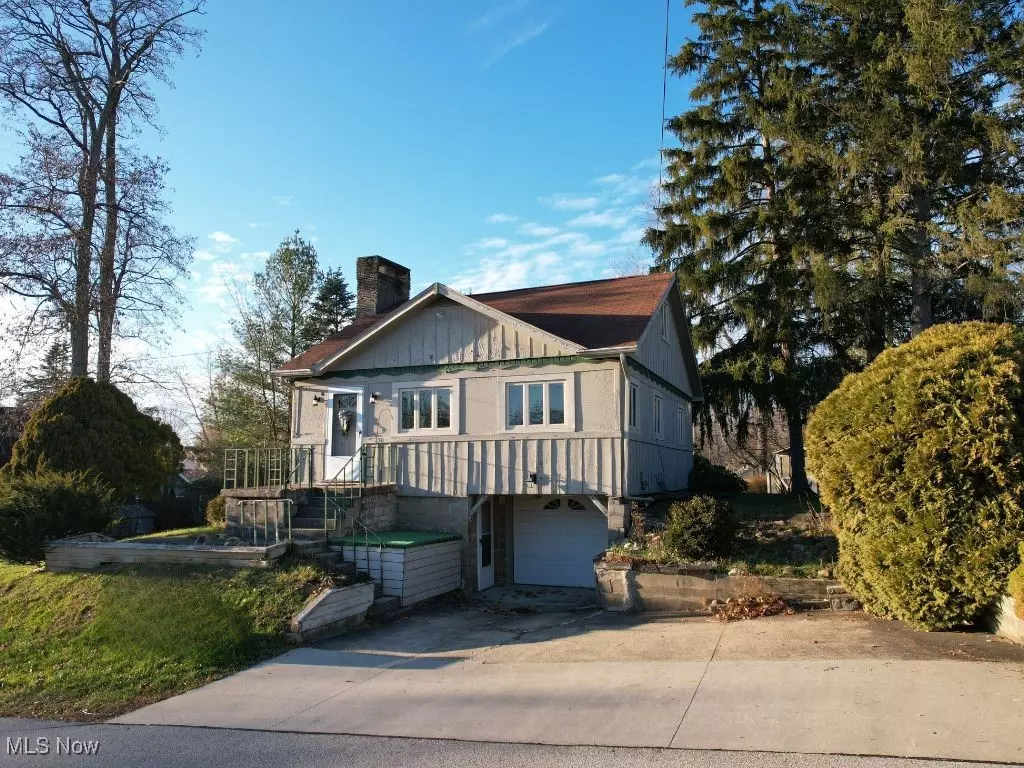 Chippewa Lake, OH 44215,130 Clovercliff DR