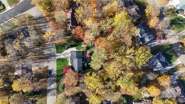 North Canton, OH 44720,2385 Oakway ST NW