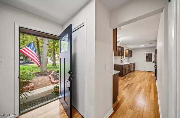 Highland Heights, OH 44143,1066 Eastlawn DR