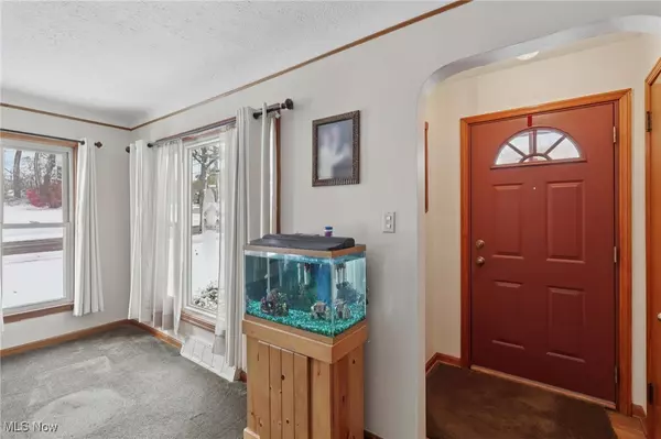 Parma, OH 44134,6863 State RD