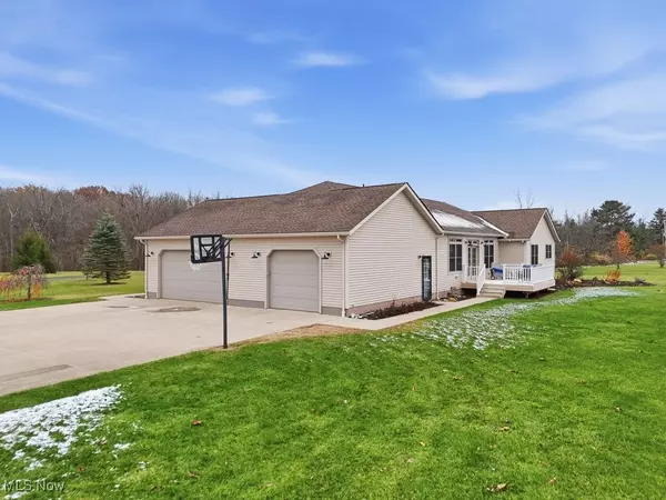 Medina, OH 44275,12725 Lovers LN